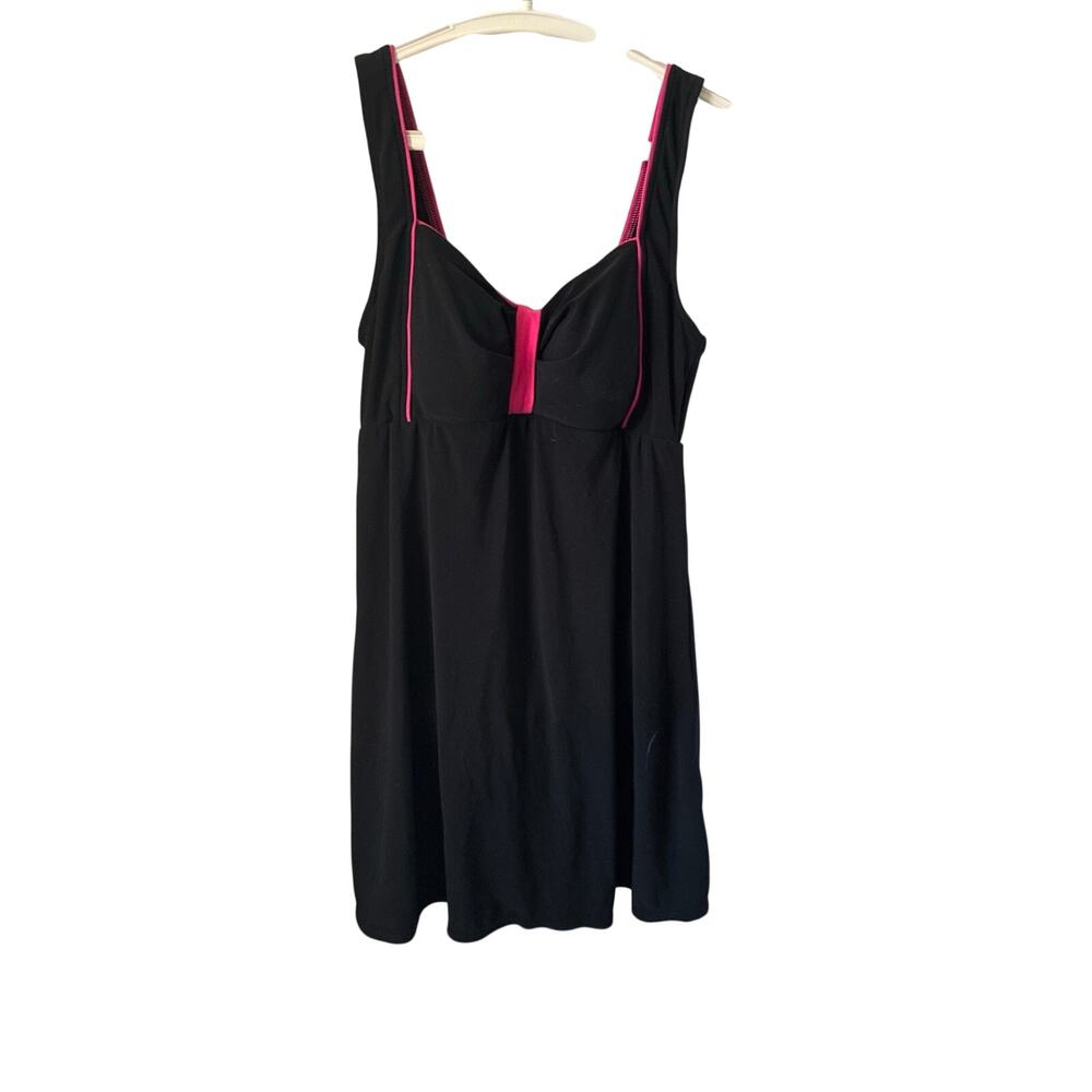 Suddenly Slim by Catalina Women's Small Swimdress Black Hot Pink Cruise